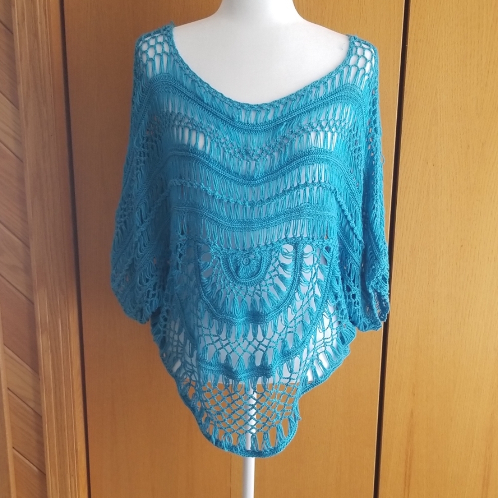 Crochet overlay